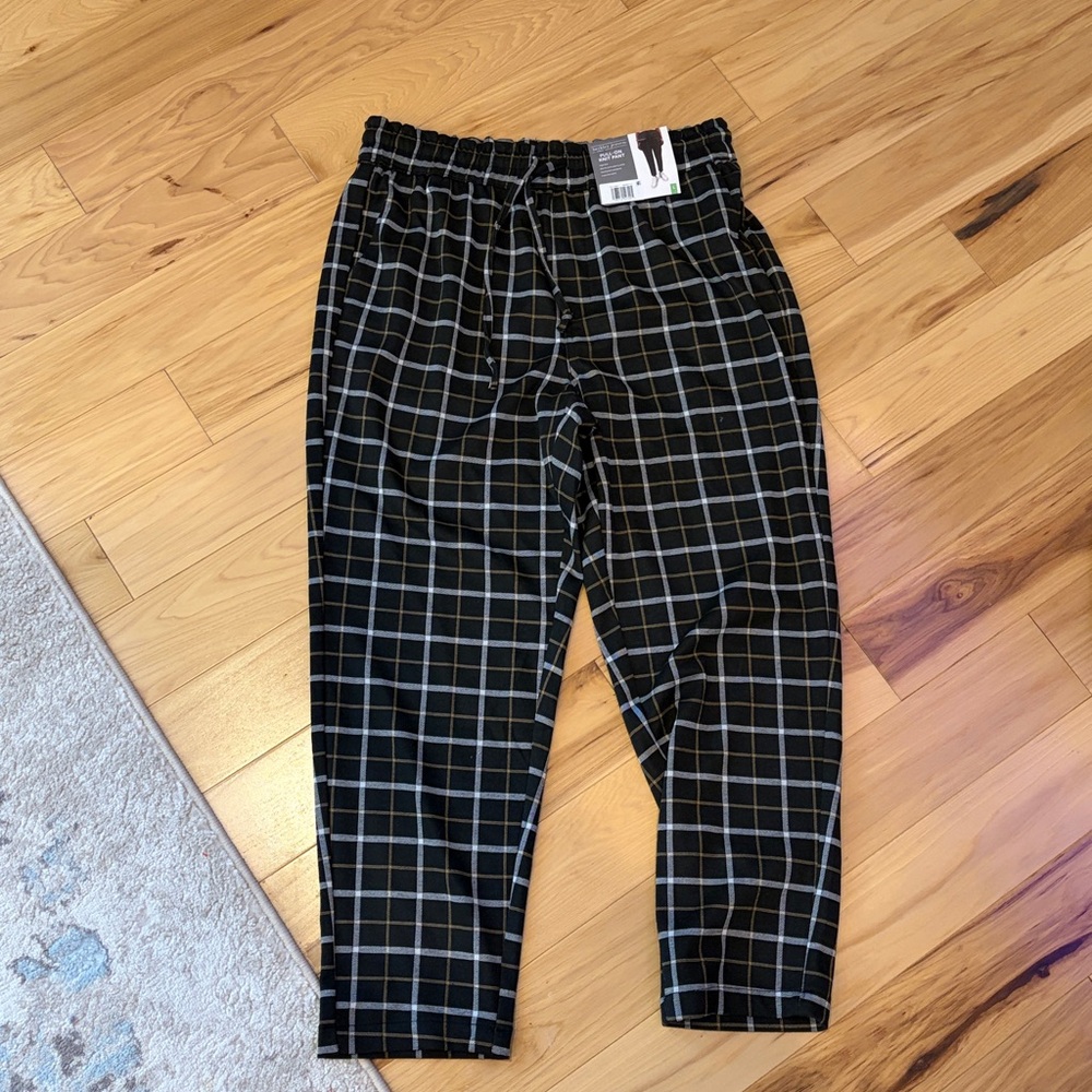 Black and White Checkered Women's Pants